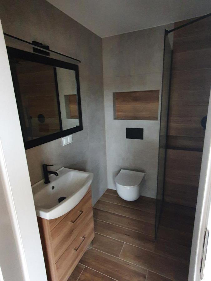 Ostrzycki Las Domki Nad Jeziorem -Balia-Sauna-Prywatny Pomost Pierszczewo Ngoại thất bức ảnh